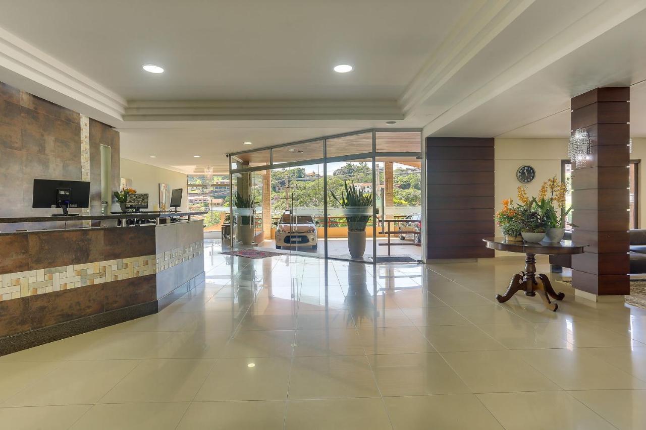 Hotel Fredy Águas de Lindóia Esterno foto
