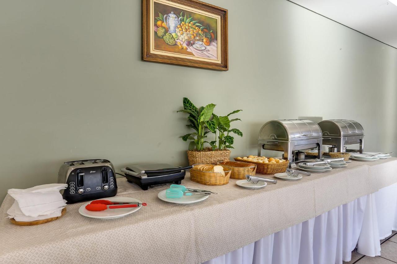 Hotel Fredy Águas de Lindóia Esterno foto
